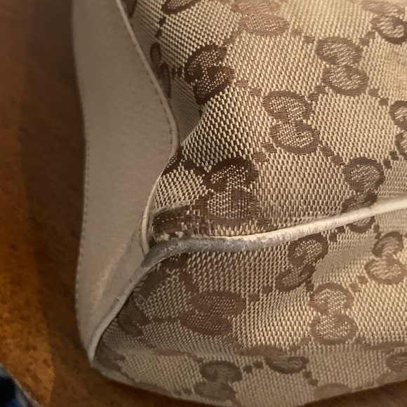 Gucci Monogram Charmy Hobo - Picture 4 of 5